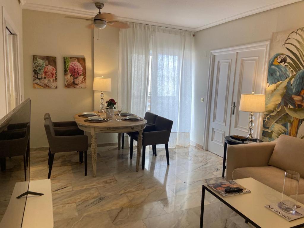 Precioso Apartamento Los Remedios Triana Plaza Espana Y Centro Historico Sevilha Exterior foto